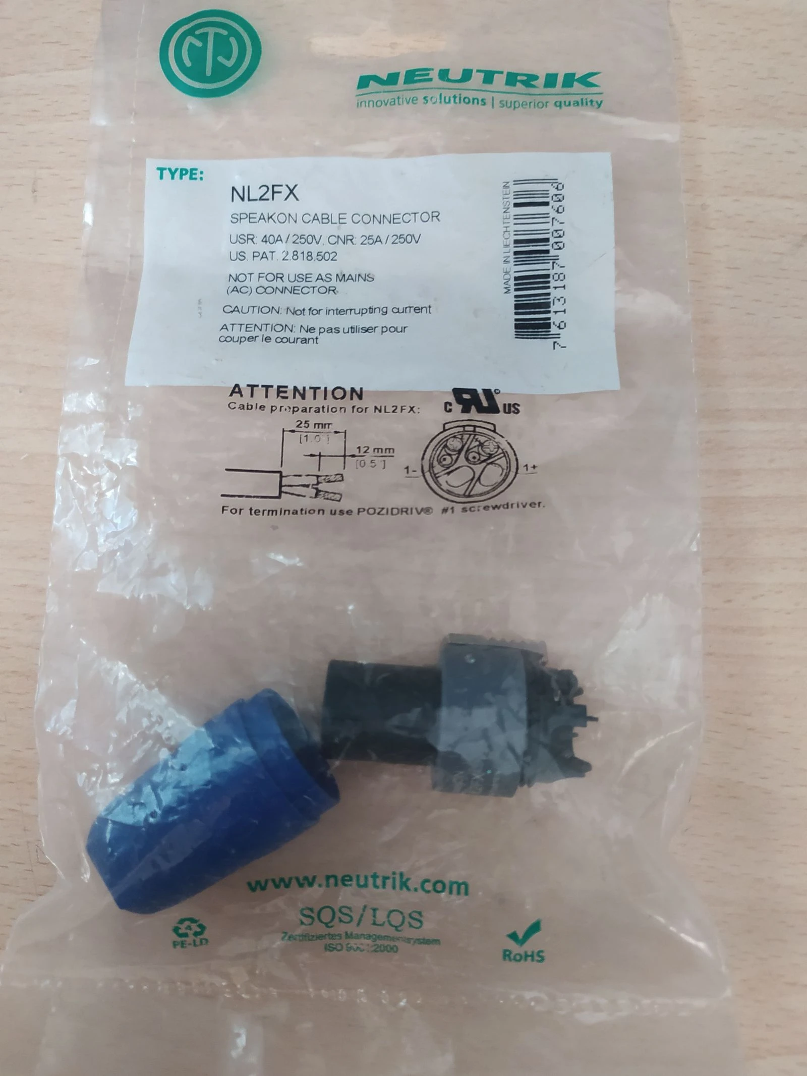 Conector Altavoces Speakon Neutrik NL2FX